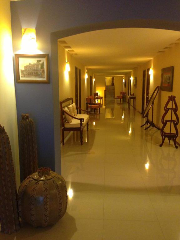 Hotel Cr Теуакан Екстер'єр фото