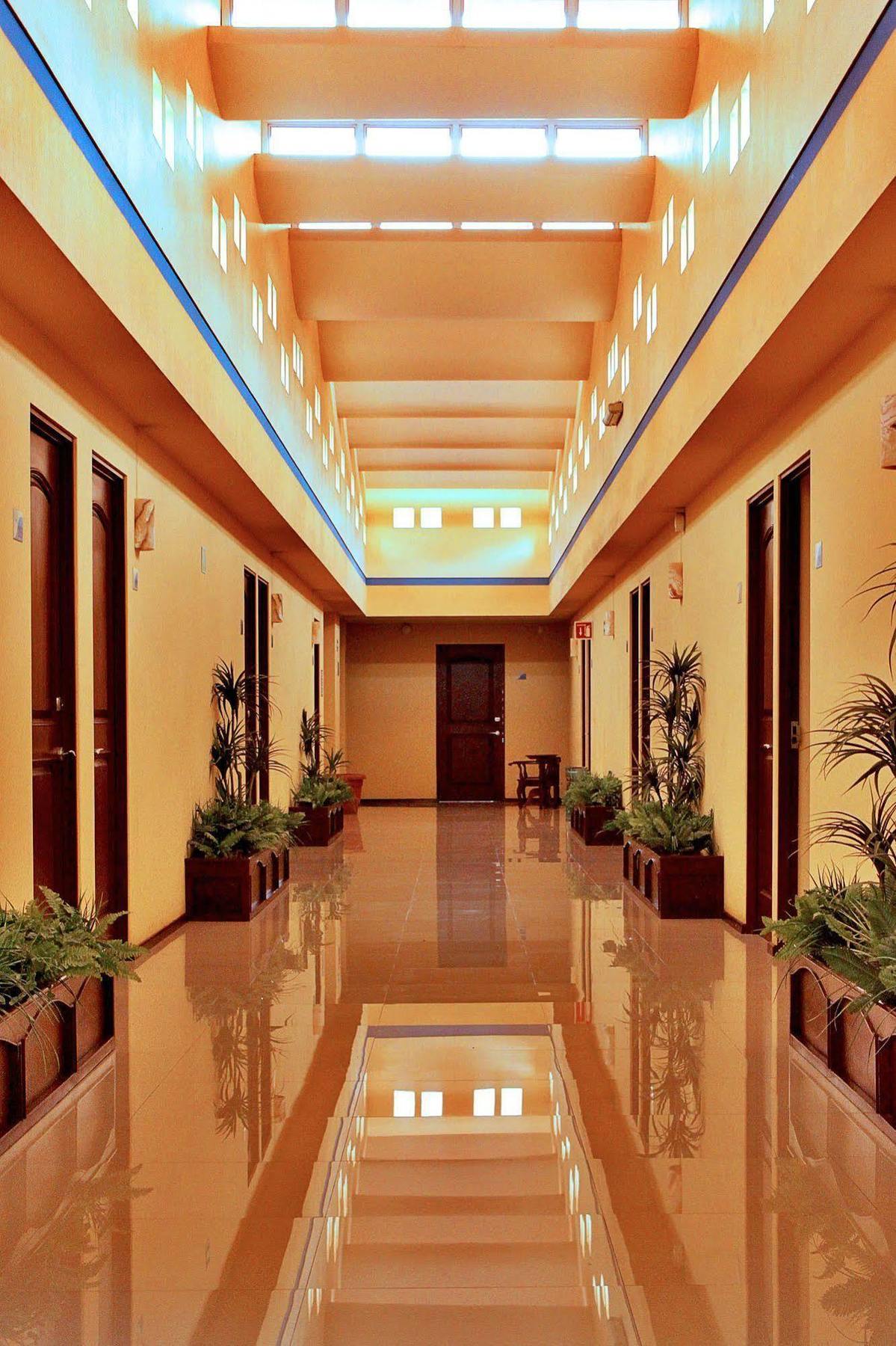 Hotel Cr Теуакан Екстер'єр фото